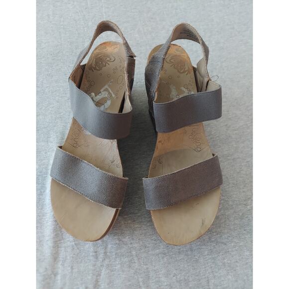 OTBT Bushnell Leather Textile Wedges Sandals Brown Gray Sz 8.5M - Picture 2 of 6
